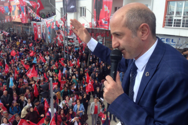 Nurhak Tarafını Belli Etti! Binlerce Vatandaş Miting Alanına Akın Etti…