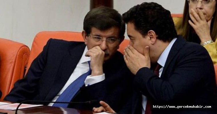 Davutoğlu ve Babacan ihtimali: Birleşme olmaz ama ittifak mümkün!
