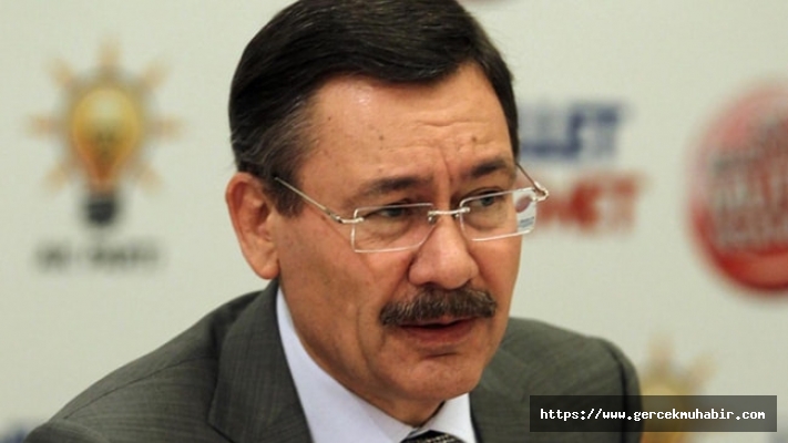Melih Gökçek, Mansur Yavaş'ı kötülemek isterken alay konusu oldu