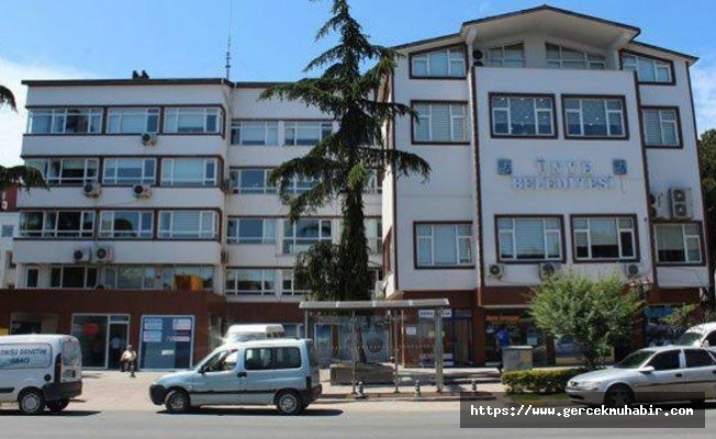 Tasarrufun fotoğrafı çekildi: 9 müdür 9 makam aracı