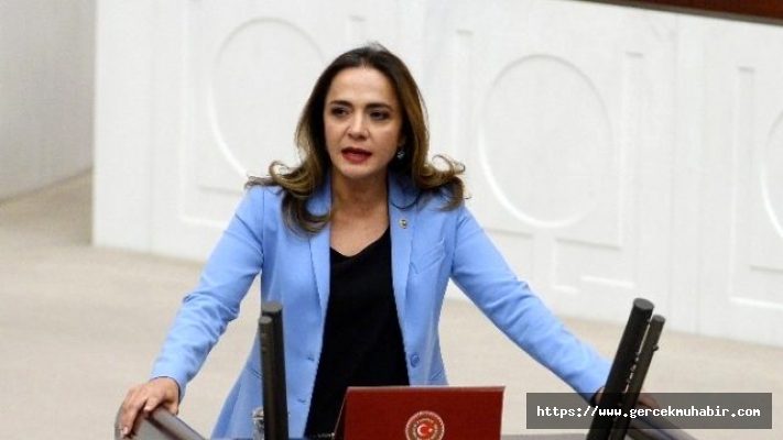 "Sağlık Bakanlığı'nın şiddete çözüm önerisi: Espri yapın!”