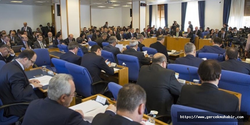 TBMM Plan ve Bütçe Komisyonu'nda ‘dindar nesil’ ve 'otizm' tartışması TBMM Plan ve Bütçe Komisyonu'nda ‘dindar nesil’ ve 'otizm' tartışması