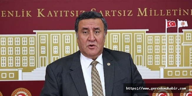 'Bakanlıklar Ayrı Telden Çaldıkça Patatesler Depoda Çürüyecek'