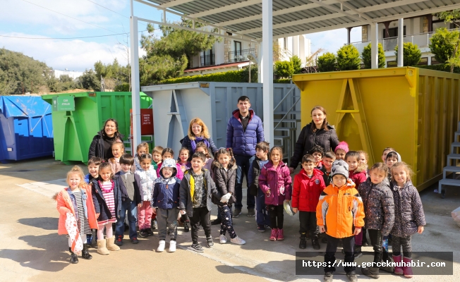 BODRUM'DA MİNİKLERDEN ATIK GETİRME MERKEZİ’NE ZİYARET
