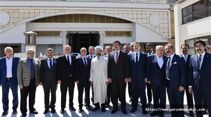 Diyanet, itibardan tasarruf etmiyor: 45 milyon TL’lik merkez