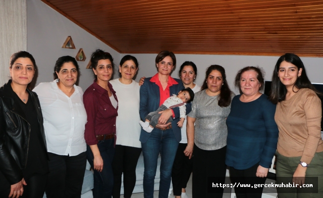 Kaftancıoğlu, 8 Mart Dünya  Emekçi Kadınlar Günü'nde ev işçisi kadınlarla buluştu