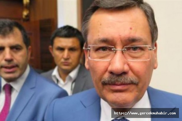 Melih Gökçek Yine Kendini Ele Verdi