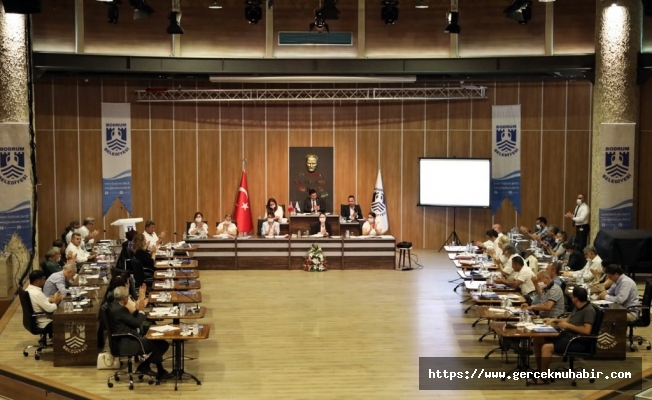 BODRUM BELEDİYE MECLİSİ 3 AY SONRA YOĞUN GÜNDEMLE TOPLANDI BODRUM BELEDİYE MECLİSİ 3 AY SONRA YOĞUN GÜNDEMLE TOPLANDI