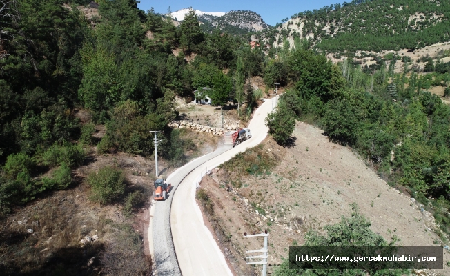 Konyaaltı, yolları kışa hazırlıyor