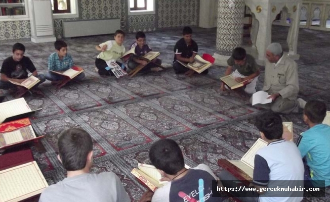 Diyanet salgın dinlemiyor: Kuran kurslarının 23 Kasım itibarıyla yüz yüze eğitime başlayacağını duyurdu