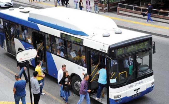 Mansur Yavaş, otobüs ve metro yeni sefer saatlerini duyurdu Mansur Yavaş, otobüs ve metro yeni sefer saatlerini duyurdu