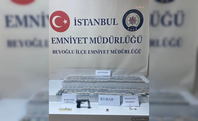 Beyoğlu'nda sahte para operasyonu: 700 bin dolar sahte para ele geçirildi