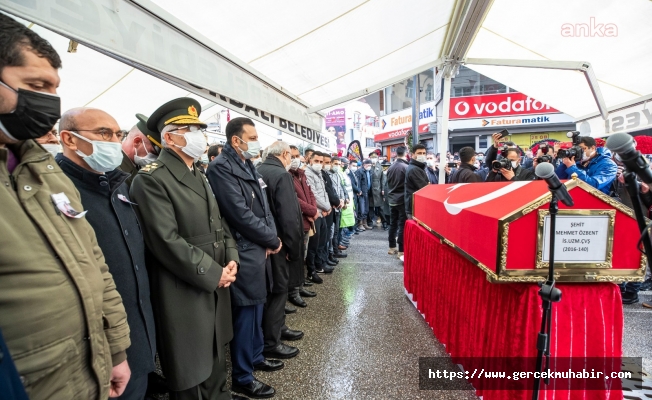 İzmir şehidini uğurladı