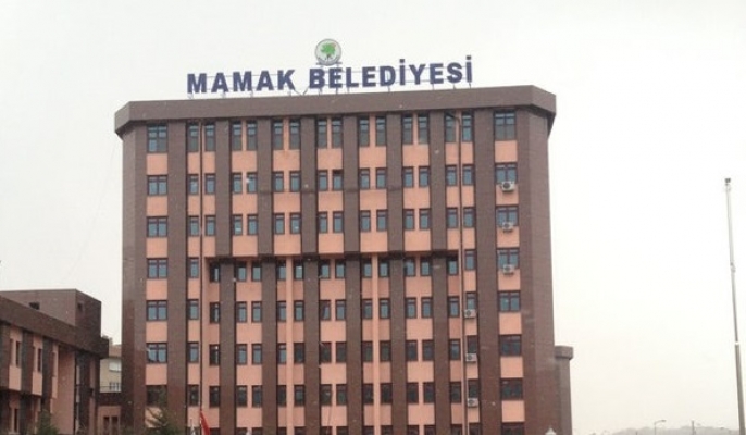 Belediye Başkanı'ndan, Tacize Uğrayan Kadın Meclis Üyesine: Siz de Biraz Giyiminize Dikkat Edin!