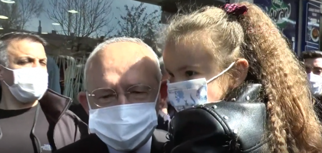 Kılıçdaroğlu Aksaray'da Çarşıyı Dolaştı, Esnaf Hayat Pahalılığından Şikayet Etti