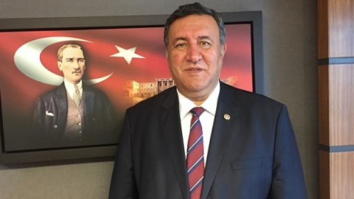 Trafik levhalarına verilen  zarardan 3 bin 664 tutanak tutuldu