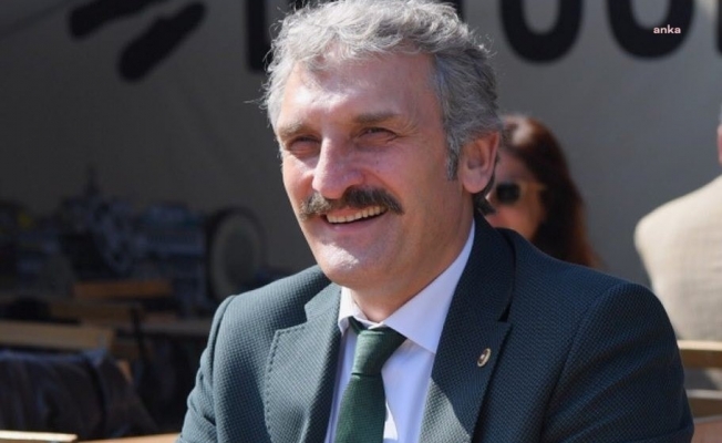 AKP'li Çamlı: "Laiklik hiçbir ön kabul olmaksızın masaya yatırılması"