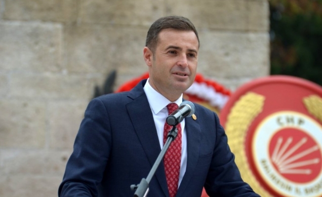 CHP'li Akın: Karadeniz'deki doğalgaz işini de 5 şirketten birine verecekler