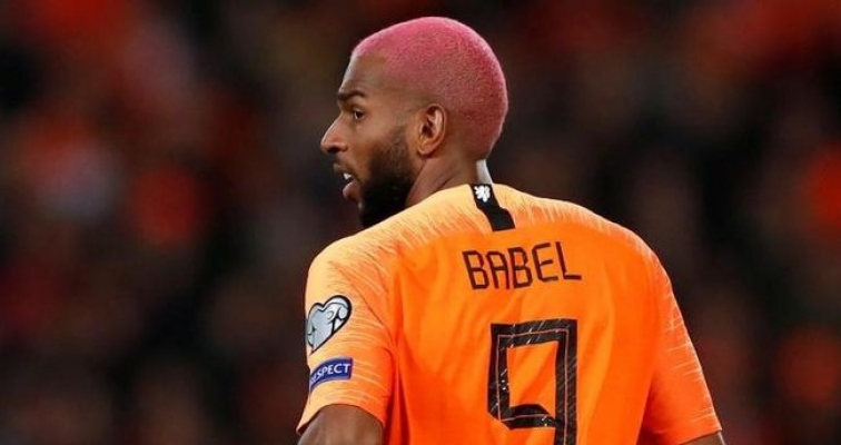 Ryan Babel, Bitcoin tavsiyeleri ile takım arkadaşlarına primlerden bile daha fazla kazandırdı