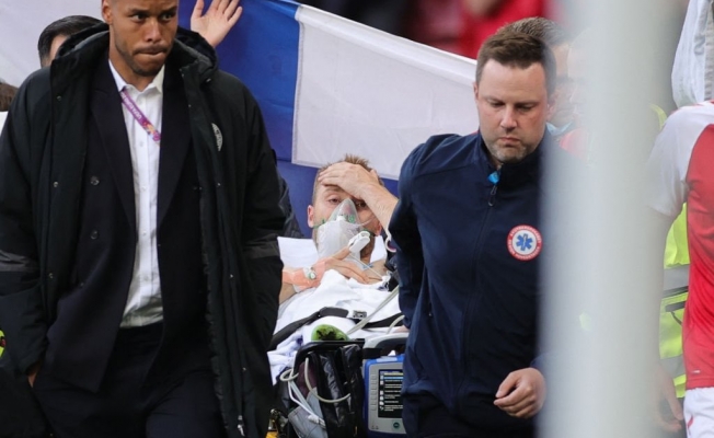 Danimarka ile Finlandiya maçında kalbi duran Christian Eriksen'den sevindiren kare