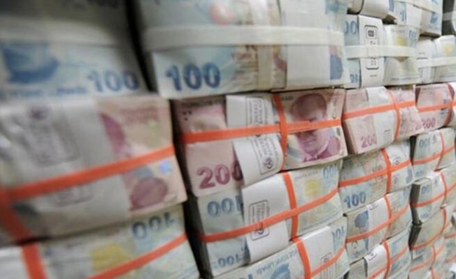 6.5 milyar lira başlangıç ödeneği olan Ticaret Bakanlığı, 6 ayda 10.6 milyar TL harcadı