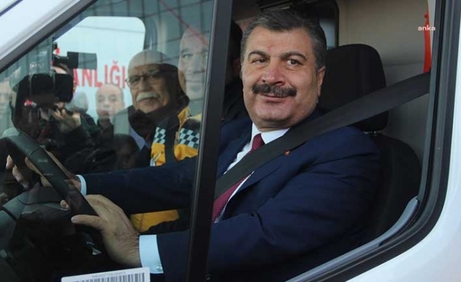 Bakan Koca açıkladı: 3 bin 552 ambulans personeli koronavirüse yakalandı