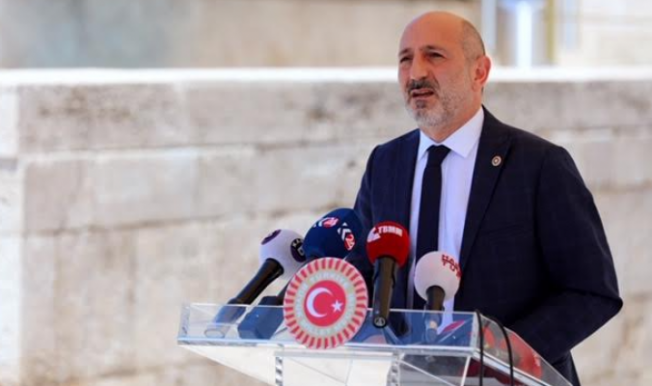 CHP'li Öztunç: ''Soygunun Türkiye’deki yeni adı hazine garantili projeler''