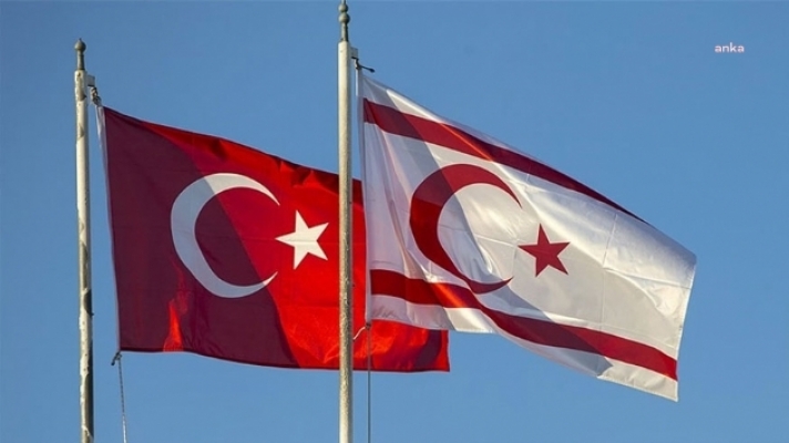 Devlet erkanı ve  siyasi parti yöneticileri, Kıbrıs Barış Harekatı'nın 47. yıl dönümü kutladı