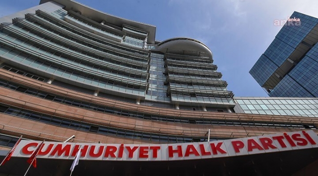 Erdoğan'ın inşaat müjdesine CHP'den tepki: Anca itibar için vatandaştan alıp saraya satıyor