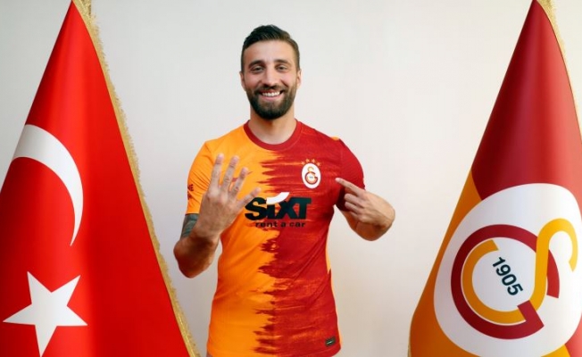 Galatasaray'da PSV maçı öncesinde Alpaslan Öztürk sürprizi!