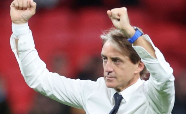 Roberto Mancini: "Mutlu ve gururluyuz; bu şampiyonluğu tüm İtalyanlara armağan ediyoruz"