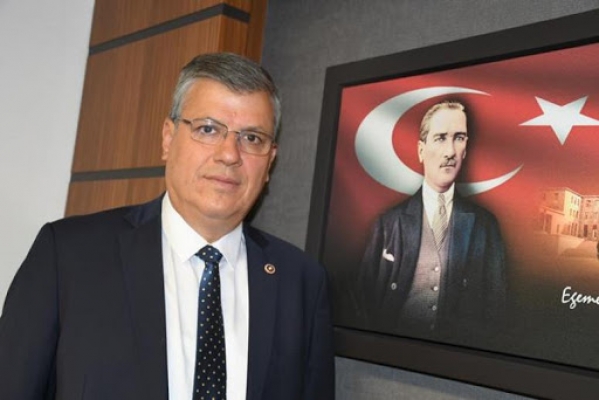 Ayhan Barut; "Türküler susmaz, asla susturamayacaklar"