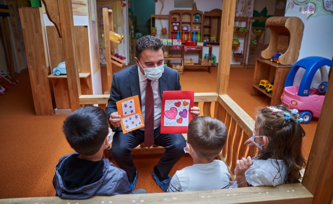 Babacan: "İlk açılacak yerler okullar olmalı, en son da okullar kapanmalı"