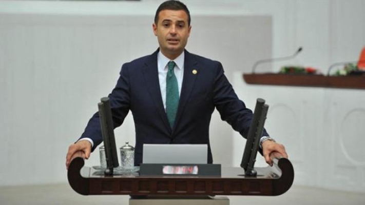 CHP'li Akın: Burs ve kredi tutarları faturalara bile yetmiyor