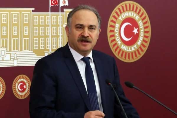 CHP'li Gök: "34 milyon turist hedeflenirken yaklaşık 7 milyon turist geldi"