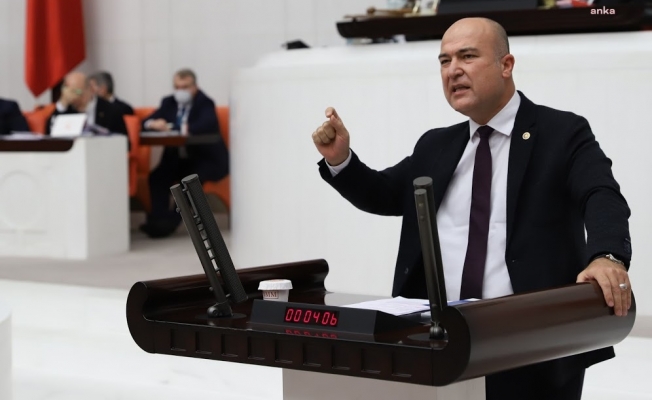 CHP'li Murat Bakan:" Maarif Vakfı yurt dışında personele 25 bin ila 58 bin TL arasında maaş ödüyor"