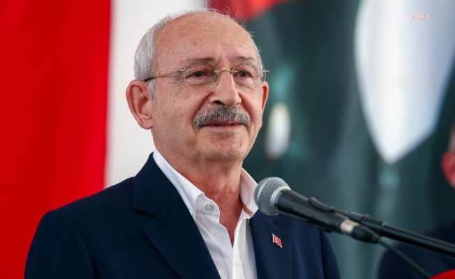 Kılıçdaroğlu: "Derdini anlatan gençlere 'Çıkar telefonunu göster' diyen dayılara benziyorsun"