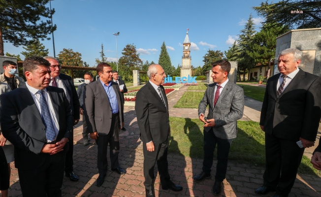 Kılıçdaroğlu iktidarı anne ve babalara şikayet etti: "19 yıldır yurt sorununu çözemediler"