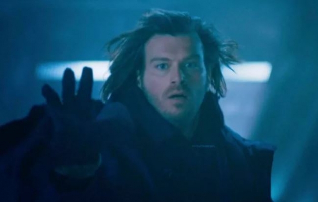 Kıvanç Tatlıtuğ’un rol aldığı Into The Night yayınlandı