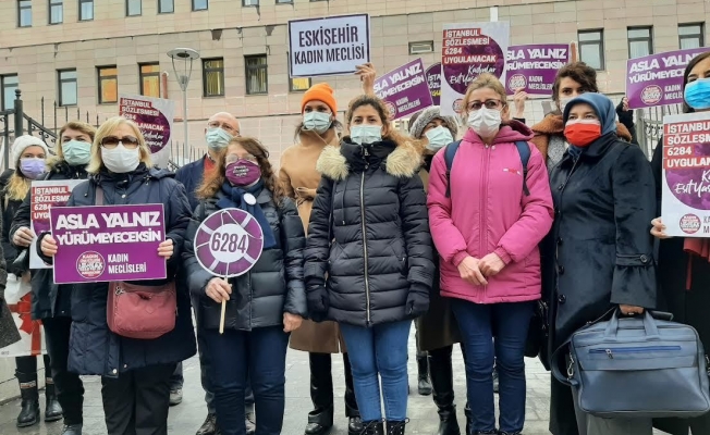 CHP'li Çakırözer: Her ceza indirimi yeni kadın cinayetlerine davet çıkarmaktır