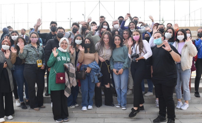 Ankara Büyükşehir Belediyesi'nin hayata geçirdiği geçici barınma hizmetinden 3000'e yakın öğrenci faydalanıyor