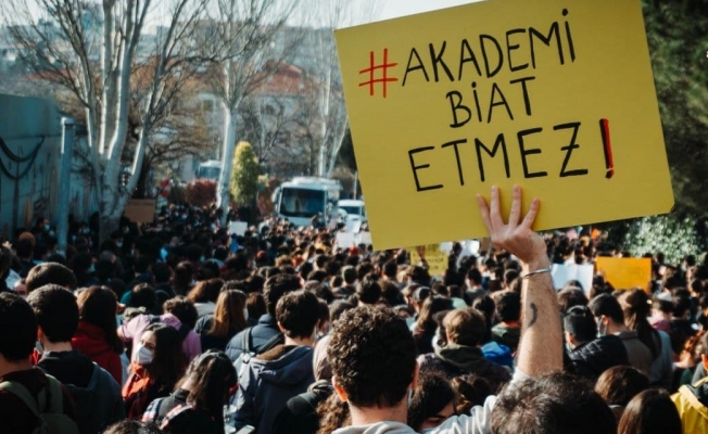 Mahkeme, Boğaziçi protestolarına katıldığı için kredisi kesilen öğrenciyi haklı buldu: Bakanlığın işlemi hukuka uygun değil