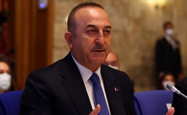 Çavuşoğlu: "Büyükelçiler, aptalca hata yaptılar ve geri adım attılar, ondan sonra da biz de gerekeni yaptık"
