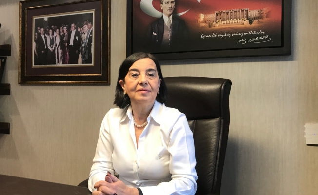 CHP'li Süllü: "Sağlık hizmeti doktorlar ve sağlık emekçileriyle bir bütündür"