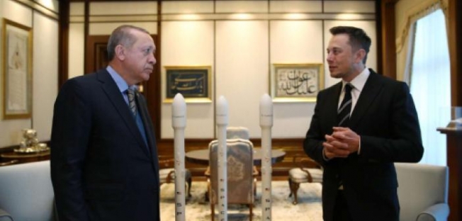 Erdoğan: "Elon Musk'ı Türkiye karşıtı lobilerin şantajına ve baskısına boyun eğmediği için tebrik ediyorum"