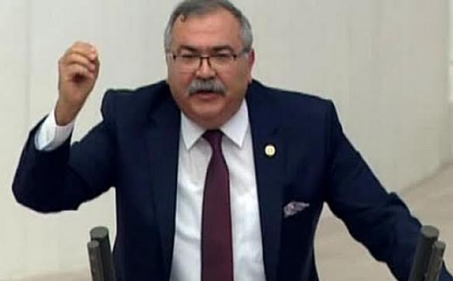 "AKP miting için insanları tehdit ediyor!"