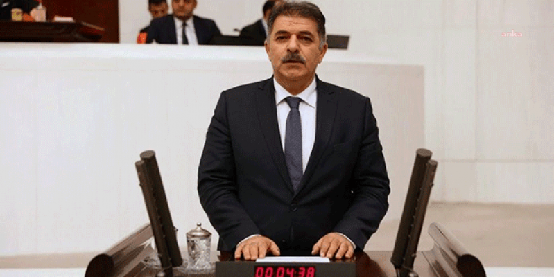 AKP Milletvekili Fetani Battal TBMM'de kalp krizi geçirdi, hastanede ameliyata alındı