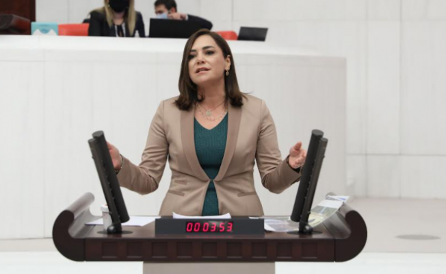 CHP'li Yüceer: "18 Ayda 8 binin üzerinde 10 yılda 5 bin hekim göçü"