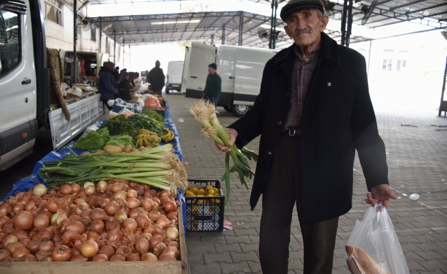 84 yaşındaki Aydınlı vatandaş: "Paranın bu kadar öldüğünü görmedim"