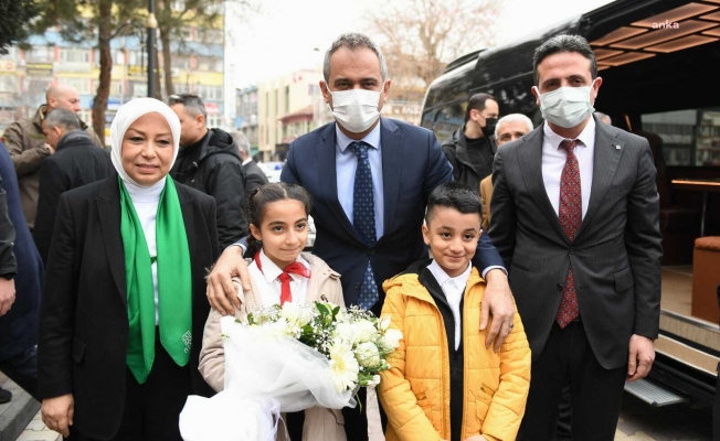 Milli Eğitim Bakanı Özer: "Malatya’ya 2022 yılındaki yatırım bütçesini 1 milyar 547 milyona çıkartmış oluyoruz"